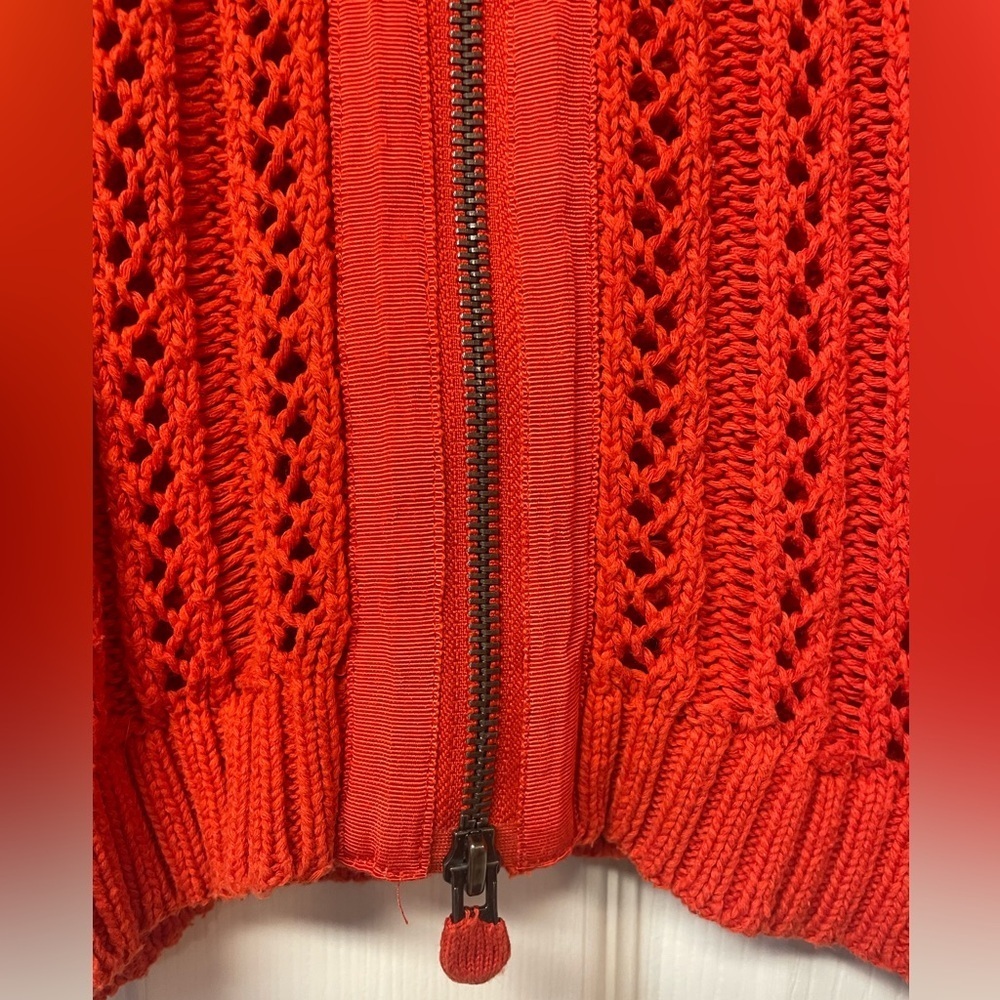 Anthropologie MOTH Chunky Cable knit red/orange Zip 3/4 Sleeve Sweater Size L - Picture 4 of 9